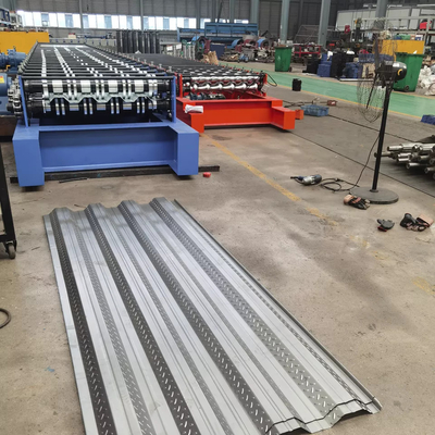 Rolo da plataforma de assoalho de JCX que forma o rolo automático da plataforma de assoalho da construção de aço do metal da máquina que forma a máquina