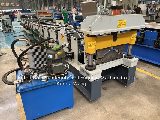 Telhado Ridge Cover Tile Making Machine de Ridge Capping Roll Forming Machine do telhado do metal da boa qualidade