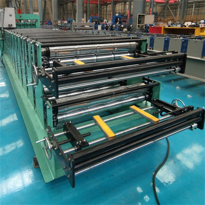 Rolo do painel de parede da dupla camada do metal que forma a espessura da máquina 0.3-0.8mm
