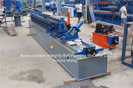 rolo do parafuso prisioneiro de 45m/Min C que forma o corte de seguimento da máquina 2.3KW Sevo