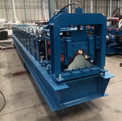 O telhado vitrificado Ridge Cap Roll Forming Machine galvanizou o aço da cor do metal