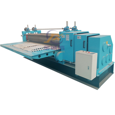 a máquina 7.5KW de 10-15m/Min Corrugated Sheet Roll Forming corrugou o rolo anterior