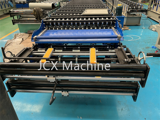 Rolo automático completo da dupla camada que forma o dispositivo cortado hidráulico do controle do PLC da máquina