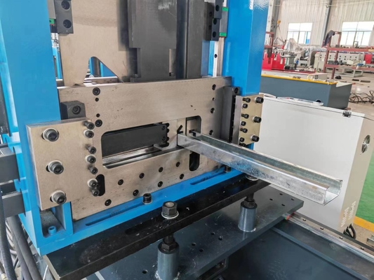 G350 G550 2,4 mm Aço Totalmente Duro Galvanizado Perfil C/Z Purlin Máquina Formadora de Rolos