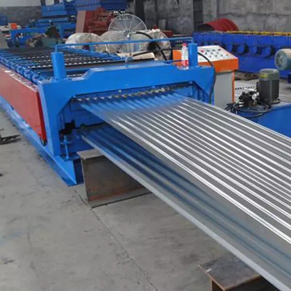 O telhado de alumínio ondulado novo do ferro de JCX cobre a fatura da máquina com a nova tecnologia e o rolo de dobra frio que formam a máquina