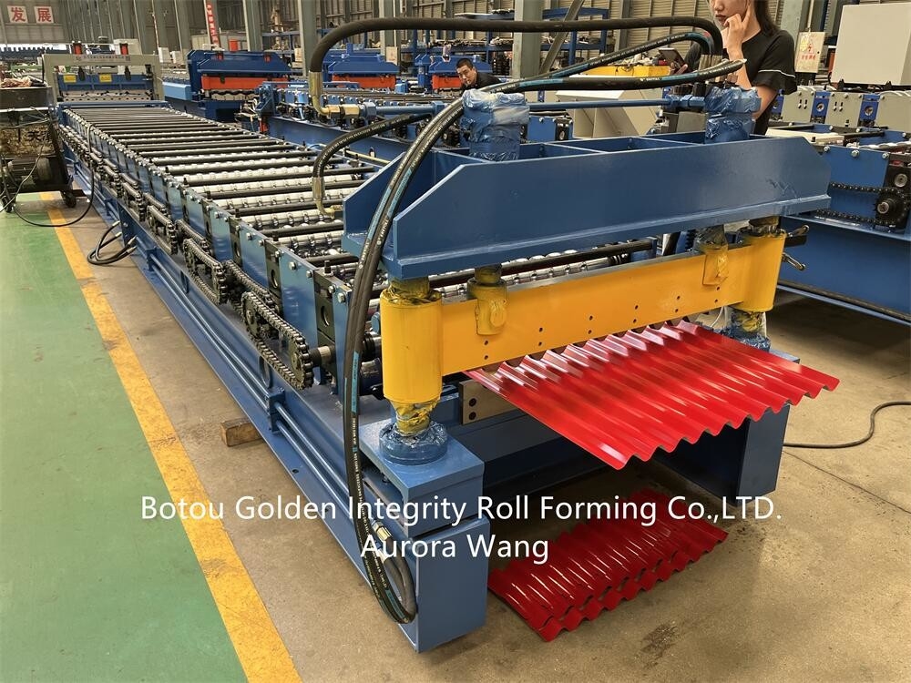 Rolo ondulado encaracolado do telhado do metal do zinco que forma o sistema de corte hidráulico da máquina