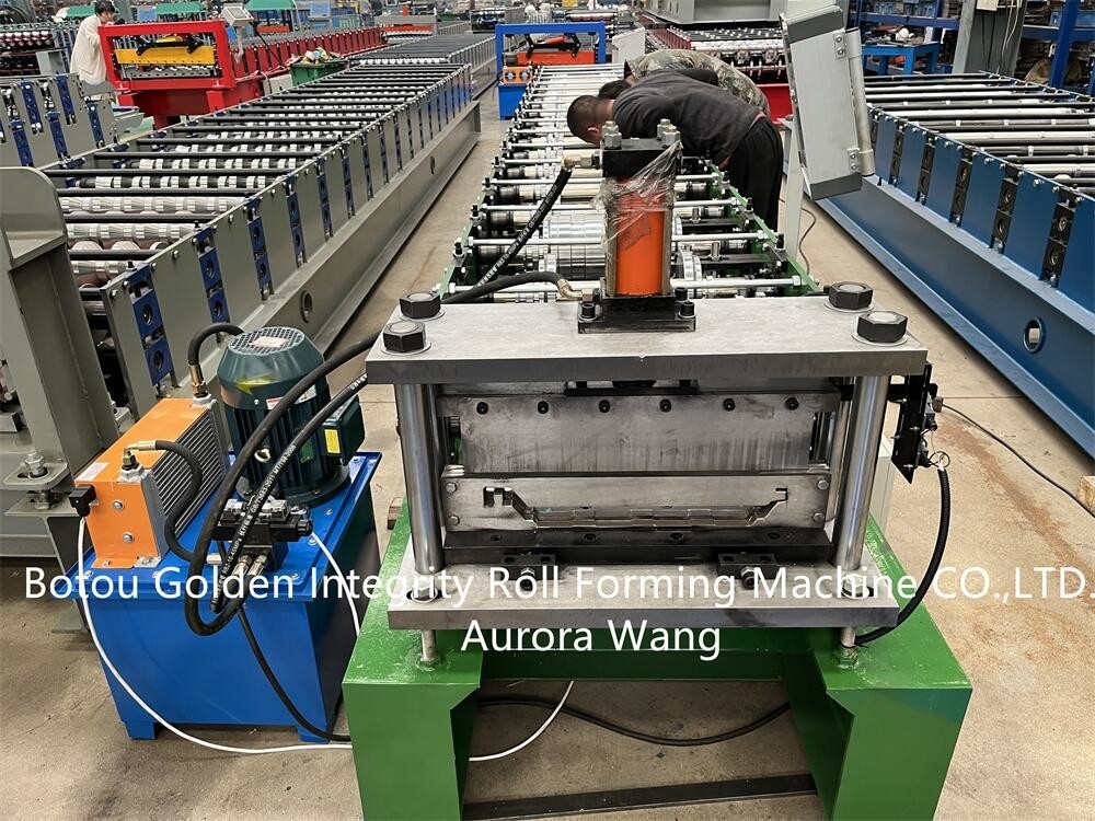 Rolo ereto da emenda de PPGI que forma o rolo do perfil da máquina 0.4-1mm que forma a máquina